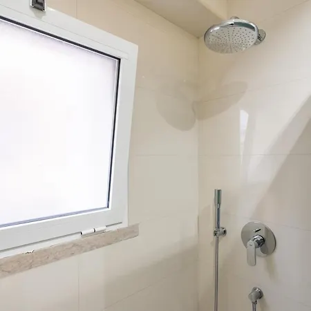 Akicity Anjos Moss * Lissabon